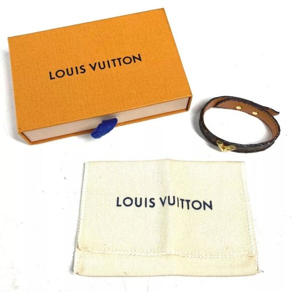 LOUIS VUITTON M6042F Monogram Bracelet-Essential V Bangle Bracelet - Picture 3 of 12